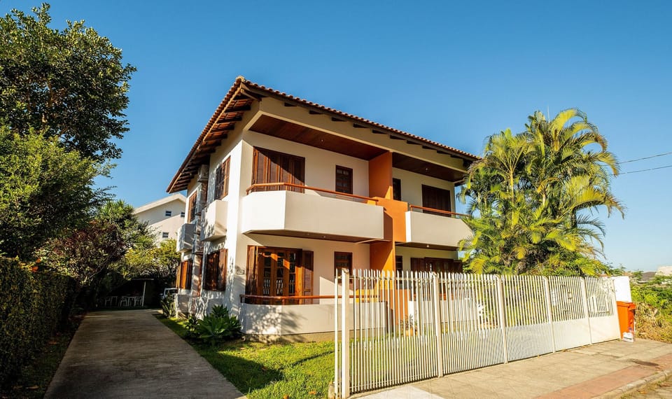 Basic Apartment | Exterior