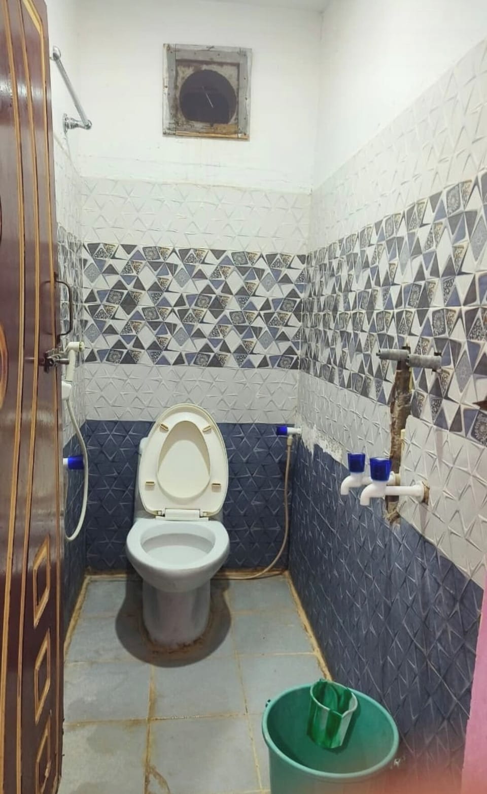 Deluxe Double Room | Bathroom