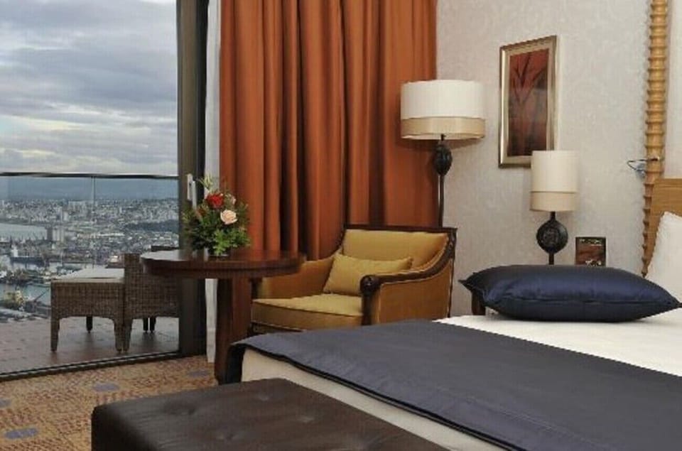 Classic Double Room, Balcony, Bay View | Desk, WiFi (free)