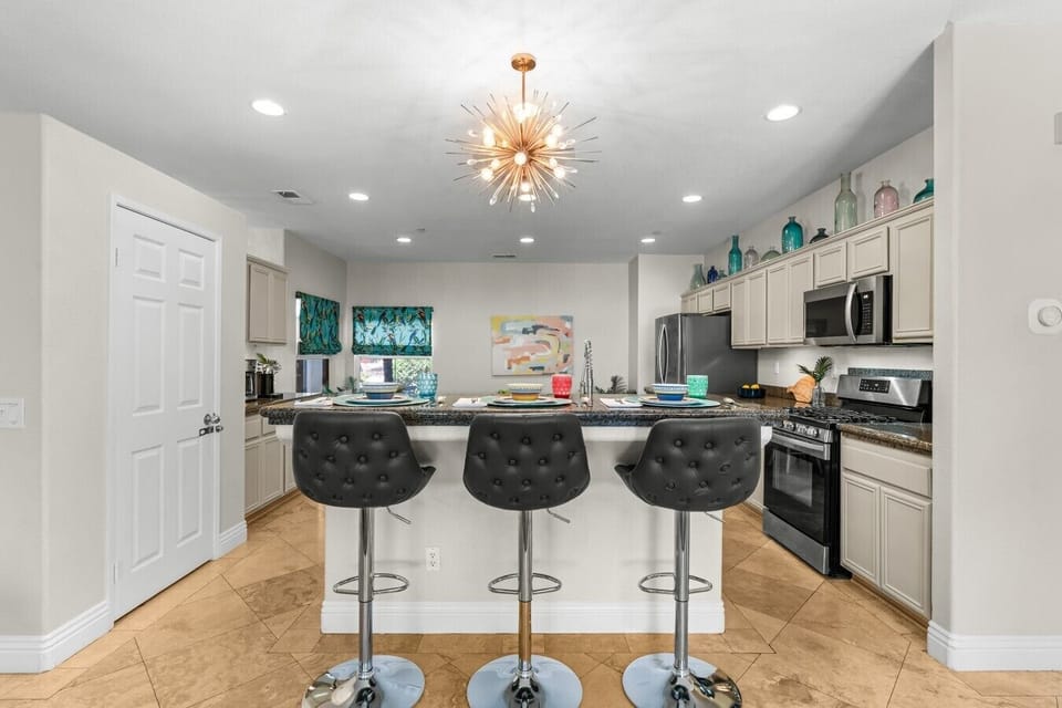 Kitchen bar top