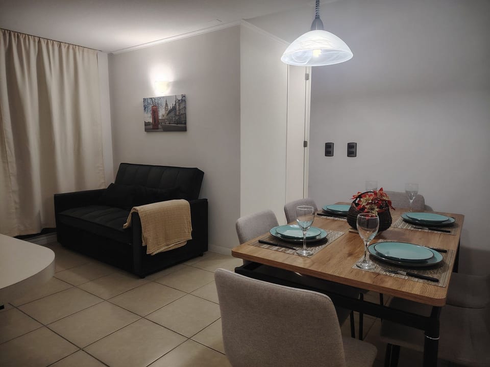 Apartment | Dining