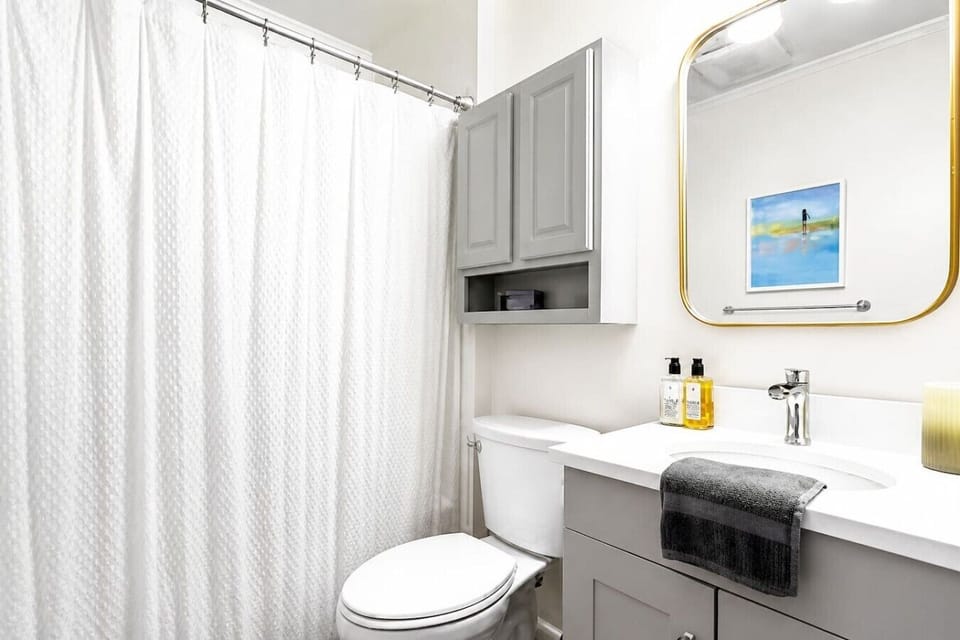 Cottage | Bathroom