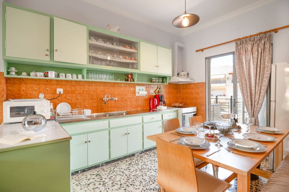 House, Smoking | 3 bedrooms