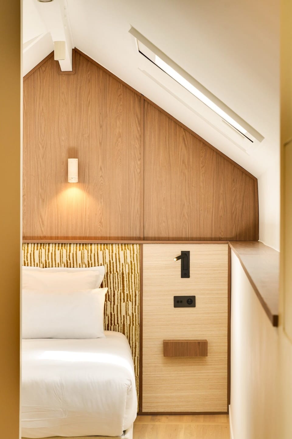 Superior Suite, City View | In-room safe, blackout drapes, iron/ironing board, WiFi (free)