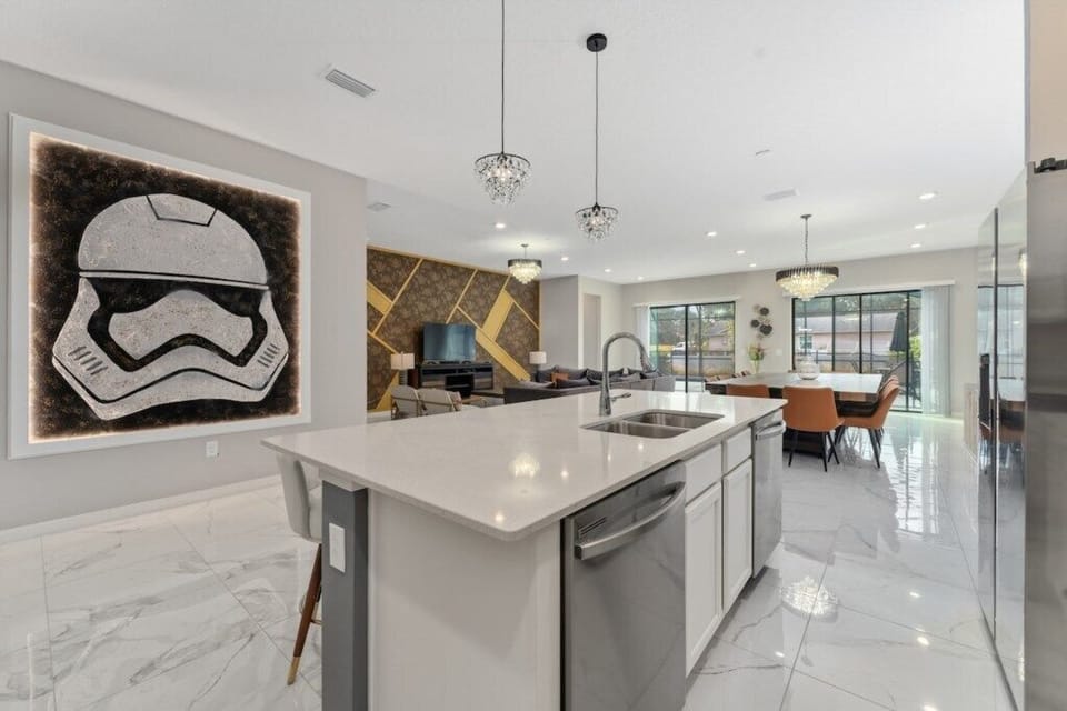 Full kitchen image 3