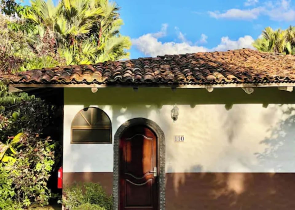 Standard Bungalow, Garden View | Exterior detail