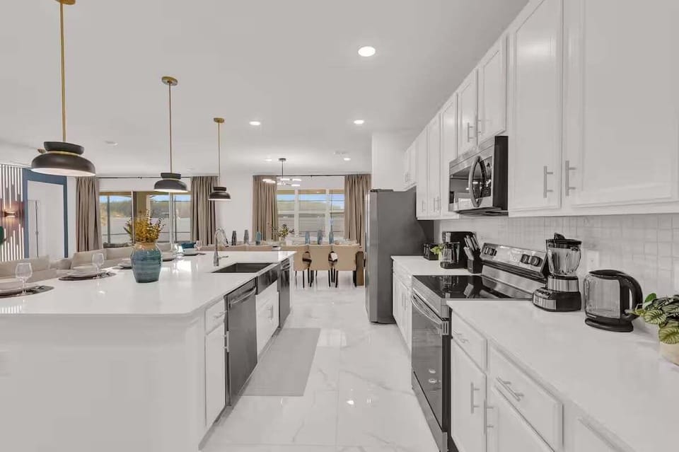 House, Multiple Beds, Pool View (SON108-3890-15-GP) | Private kitchen