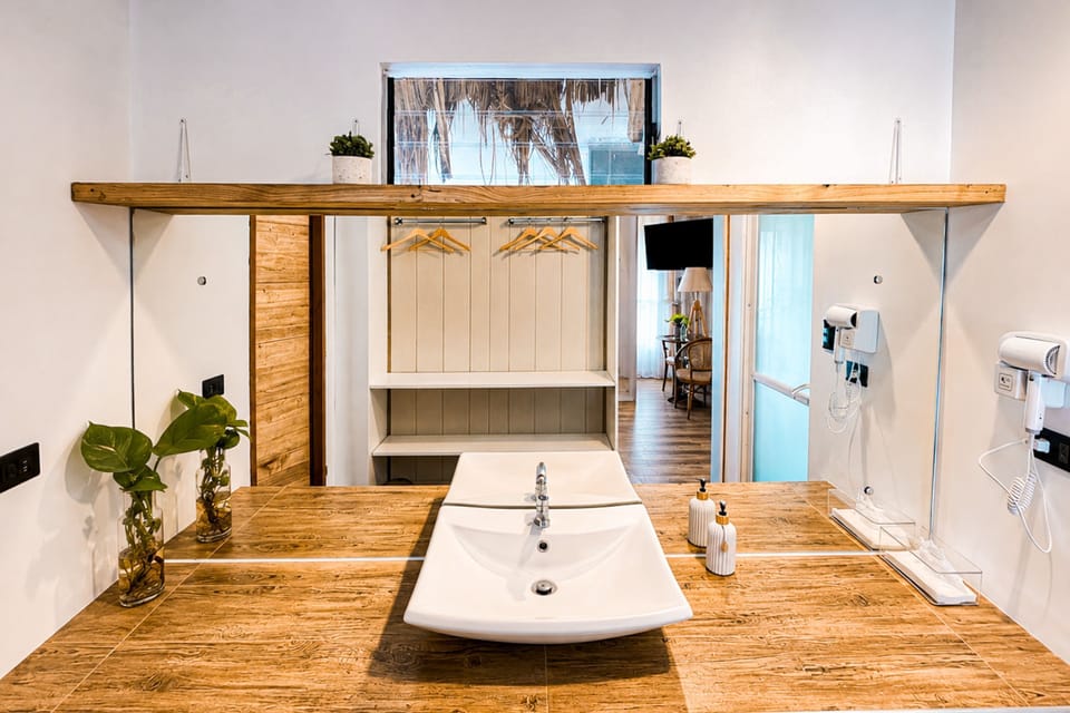 Villa | Bathroom | Shower, free toiletries, towels, soap