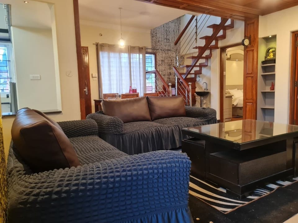 Apartment | Living area