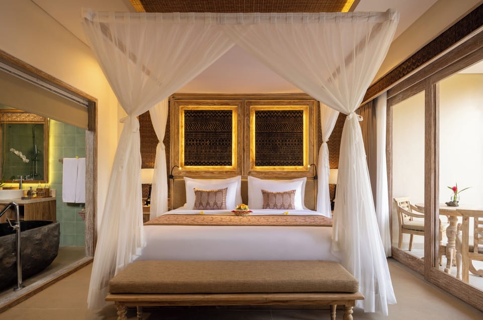 Prema Suite with Free Afternoon Tea | Premium bedding, in-room safe, desk, laptop workspace