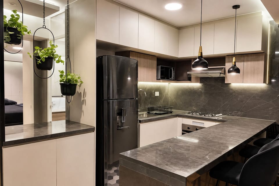 Apartment, 1 Queen Bed, Kitchen | Private kitchen