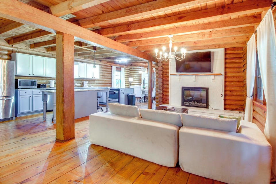 Living Room | 1st Floor