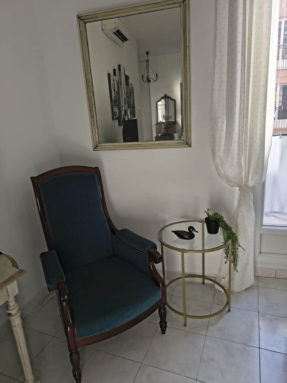 Comfy chair