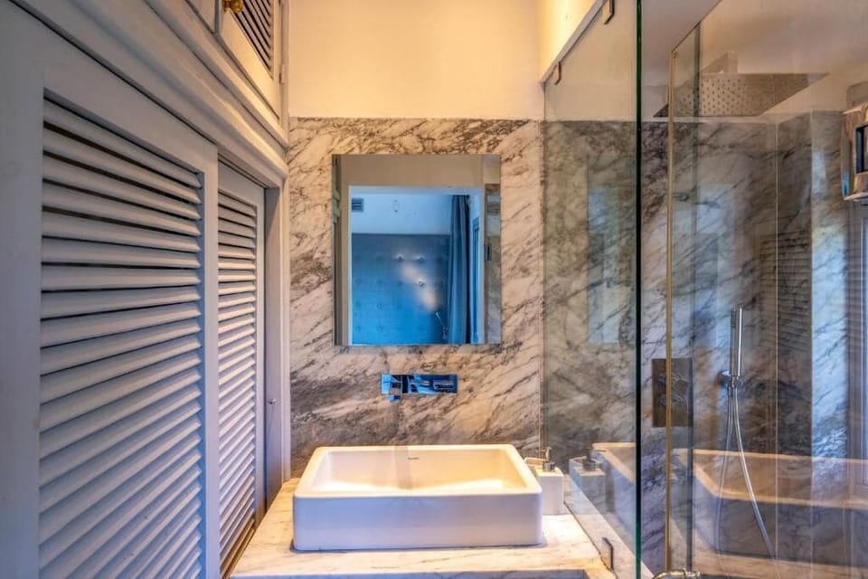 Luxury Oasis Free Parking in Hivernage Apartment in Marrakesh