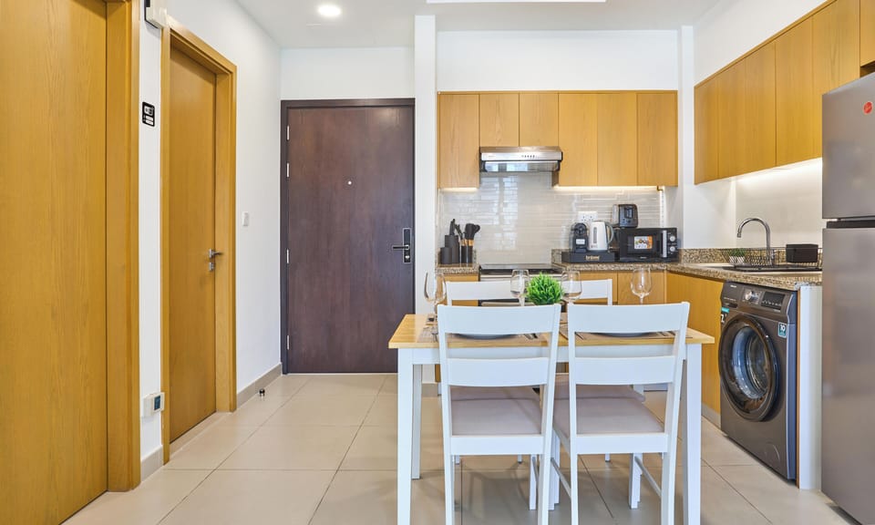 Superior Apartment, City View | Private kitchen | Espresso maker, coffee/tea maker, electric kettle