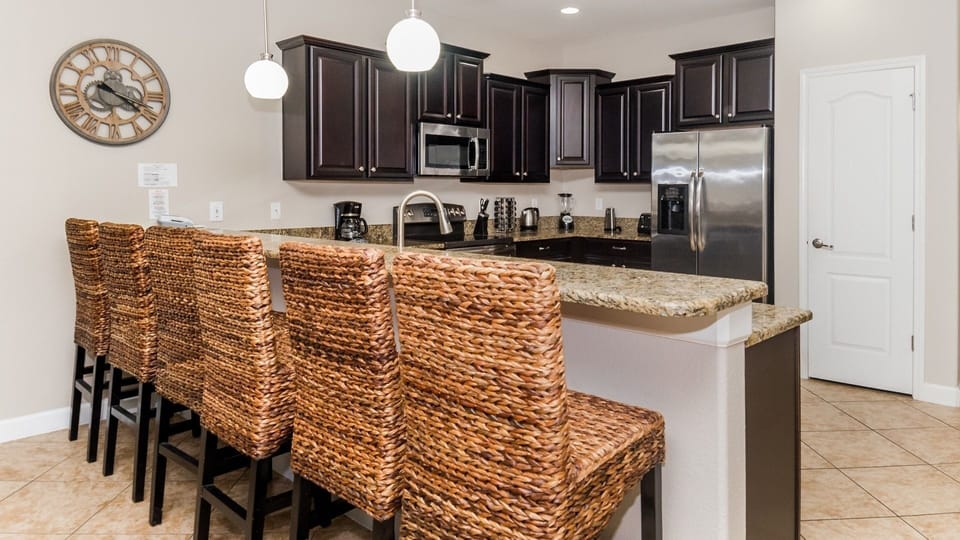 House, Multiple Bedrooms | Private kitchen | Coffee/tea maker, fridge, oven, toaster