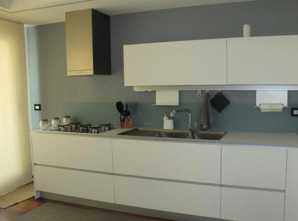 Apartment (2 Bedrooms) | Private kitchen | Espresso maker, microwave, oven, stovetop