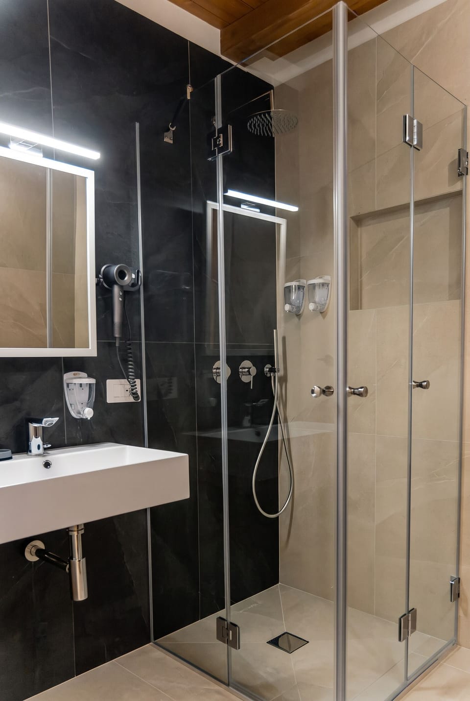 Comfort Triple Room, Mobility Accessible, Balcony | Bathroom | Shower, hair dryer, towels, soap