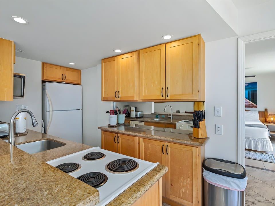 Kitchen With Island