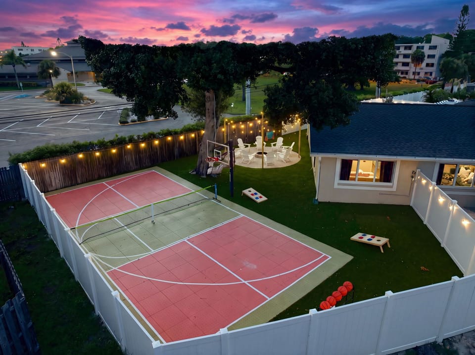 Sport court