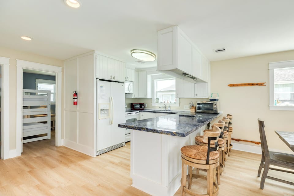 Fully equipped kitchen directly off the living area