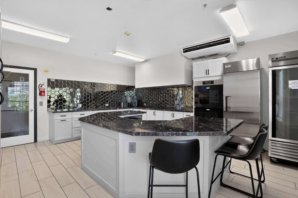 Community Kitchen