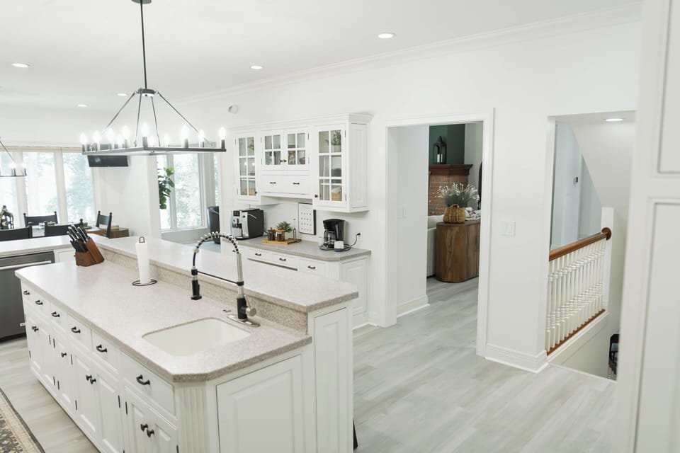 All the best amenities in the kitchen space.