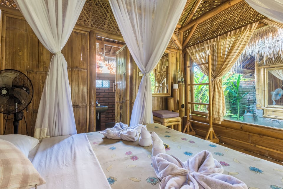 Basic Double Room, 1 Bedroom, Garden View | 1 bedroom, premium bedding, in-room safe, desk