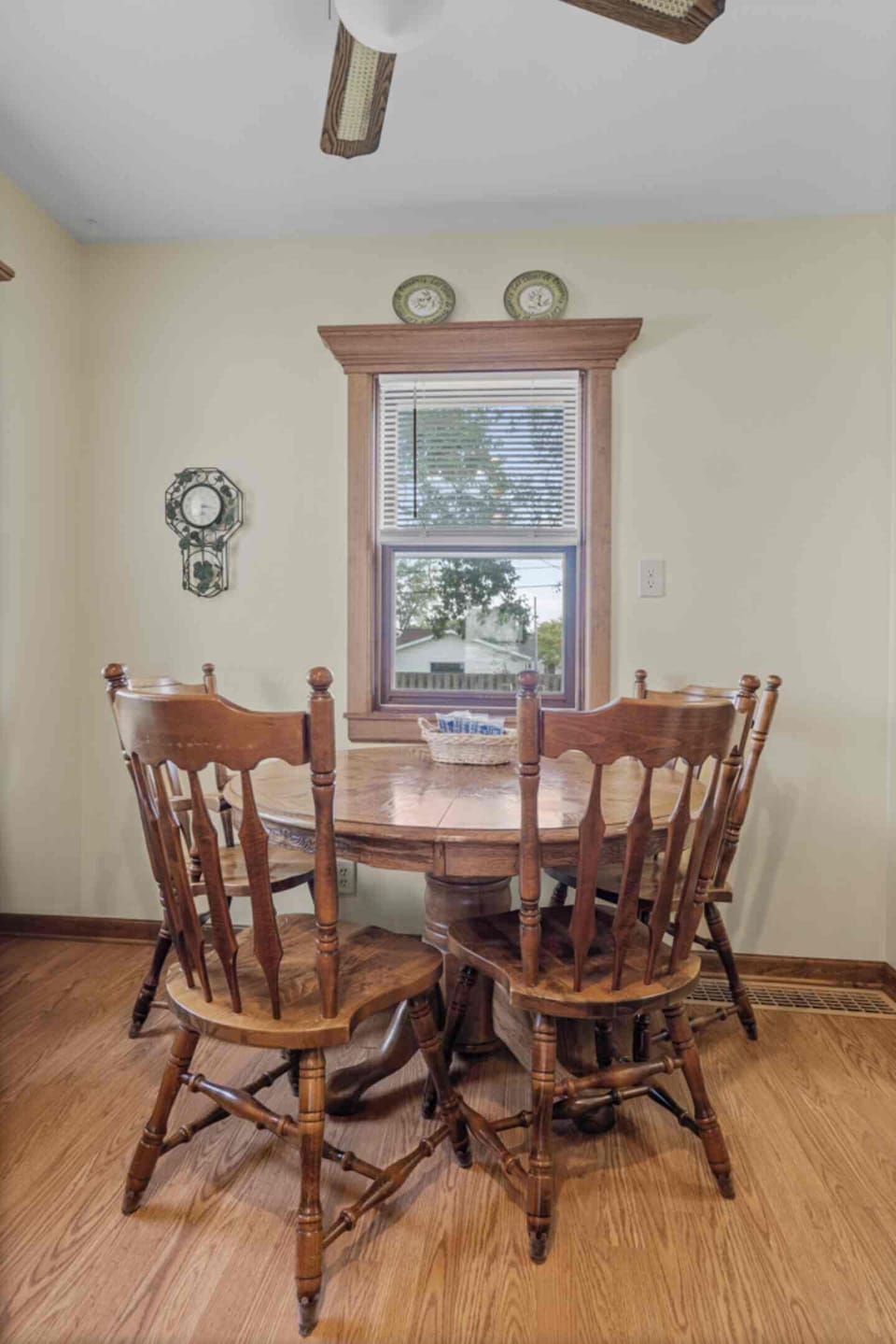Kitchen table