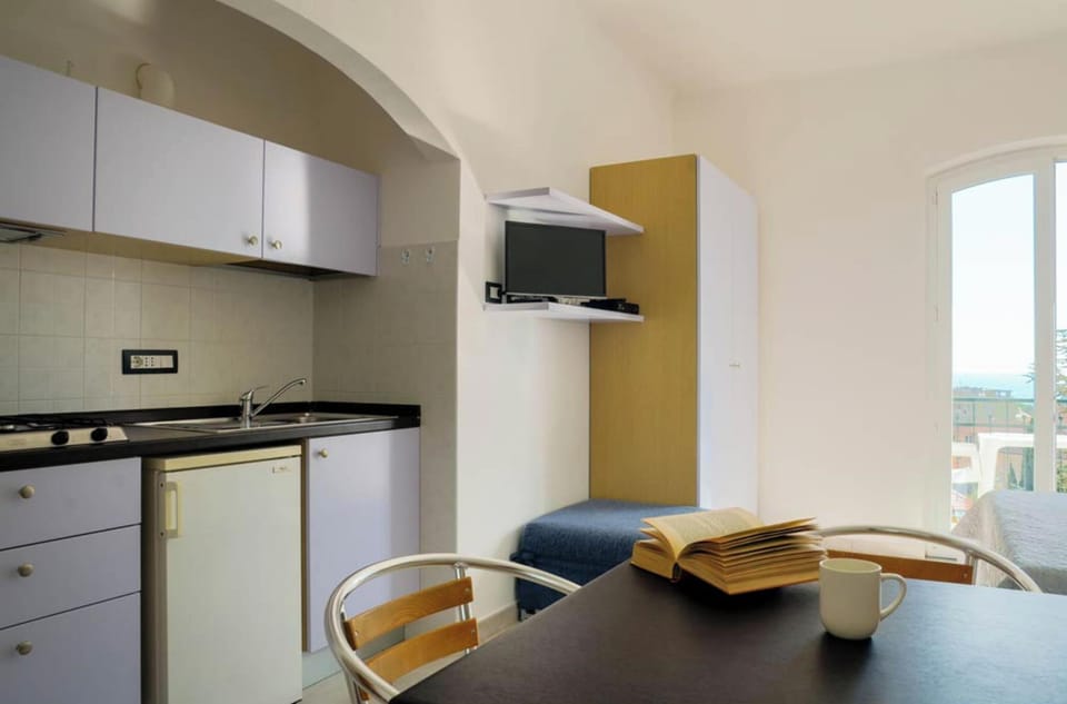 Kitchen and dining area