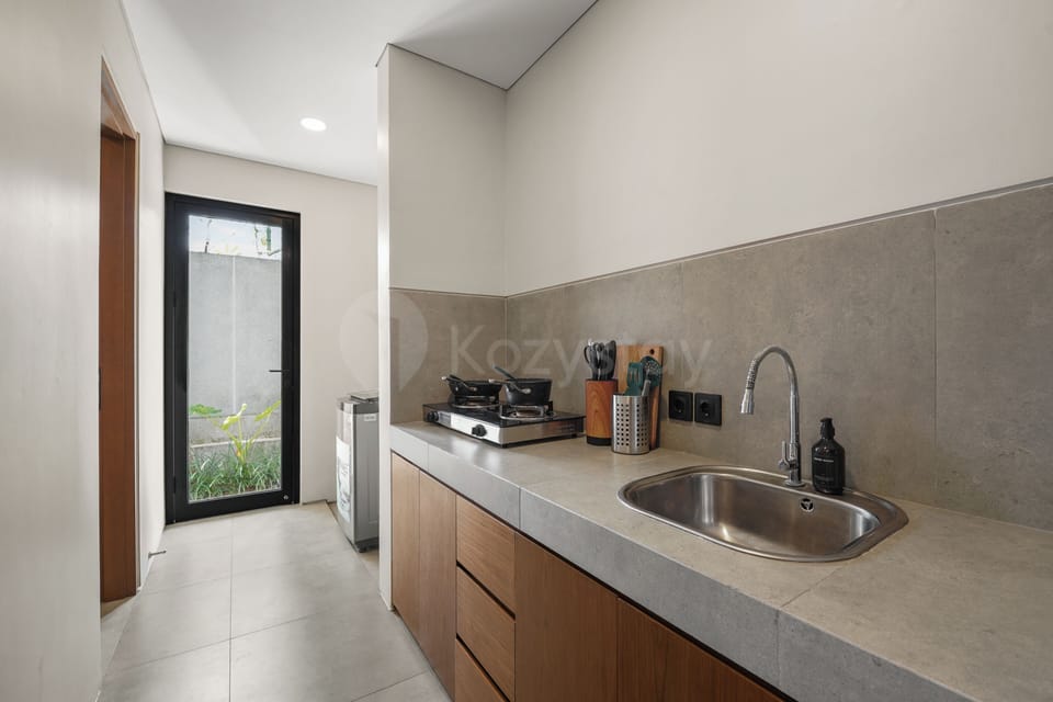 Villa, 3 Bedrooms, Pool View | Private kitchen | Coffee/tea maker, full-size fridge, microwave, stovetop