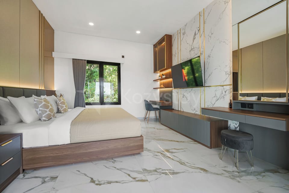 Villa, 3 Bedrooms, City View | Desk, laptop workspace, iron/ironing board, WiFi (free)