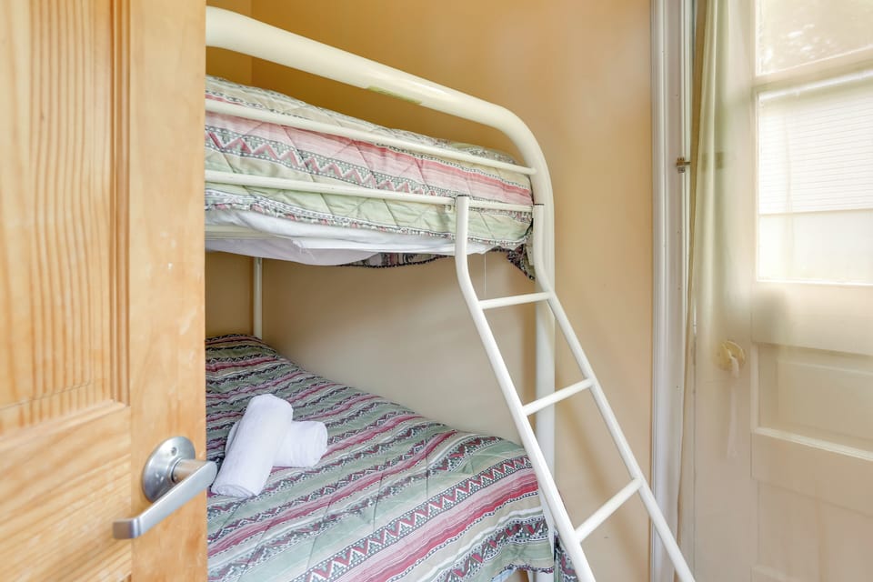 Bedroom 4 | Twin Bunk Bed