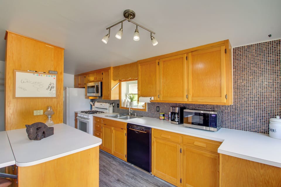 Kitchen | Washer/Dryer