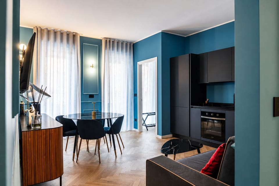 Deluxe Apartment, Balcony, City View | Private kitchen | Espresso maker, coffee/tea maker, fridge, oven