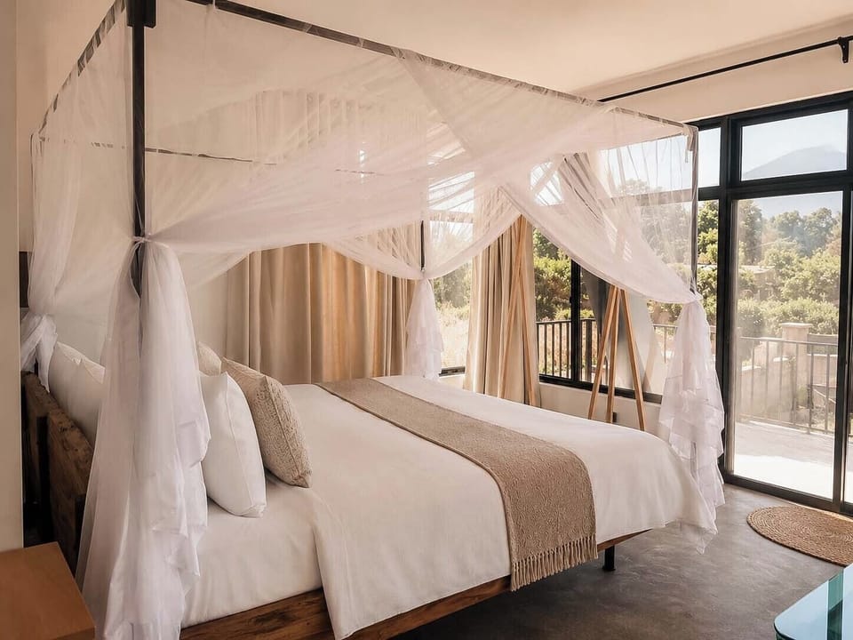 Signature Suite, Balcony, Mountain View | Premium bedding, in-room safe, iron/ironing board, WiFi (free)