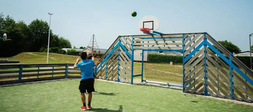Sport court