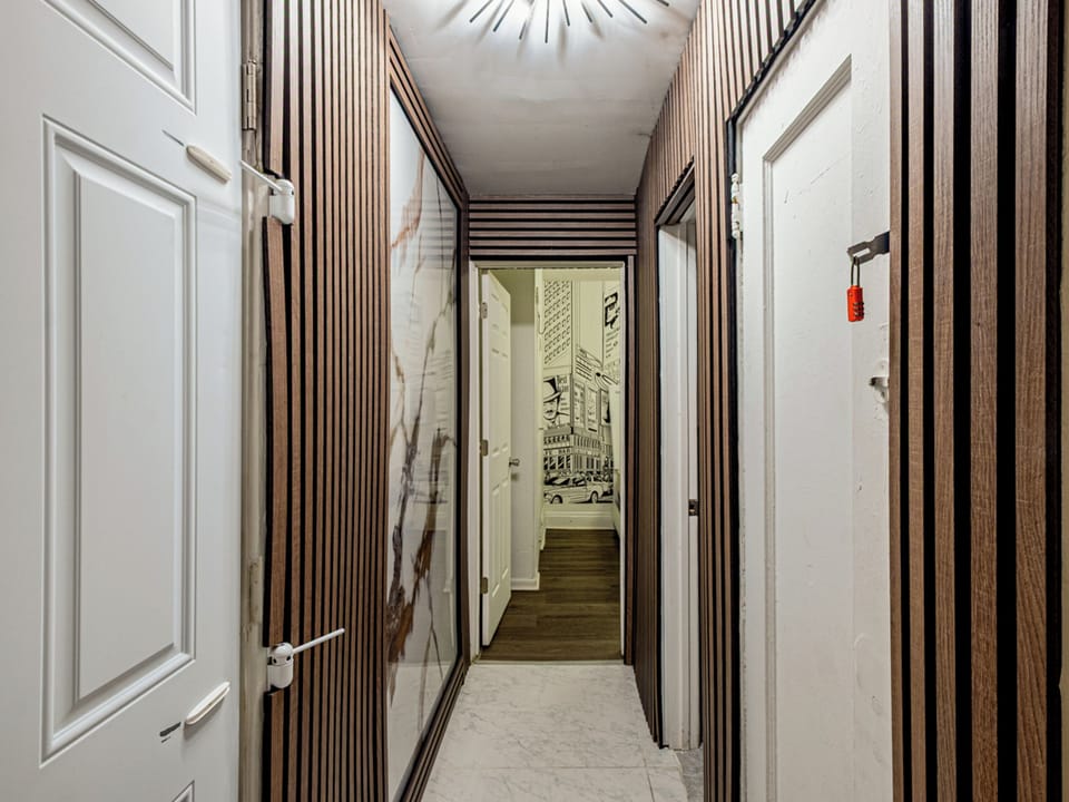Condo, 3 Bedrooms | Interior