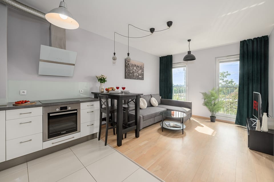 Classic Apartment, Balcony | Private kitchen | Electric kettle, highchair, griddle, eco-friendly cleaning products