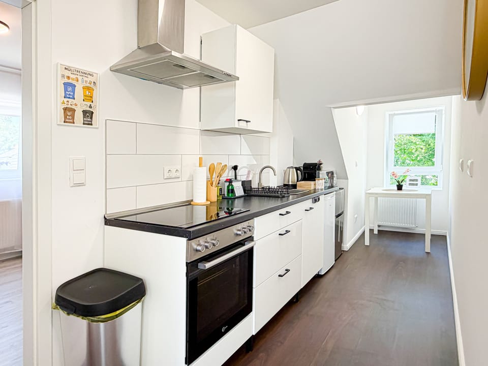 Apartment, Garden View | Private kitchen