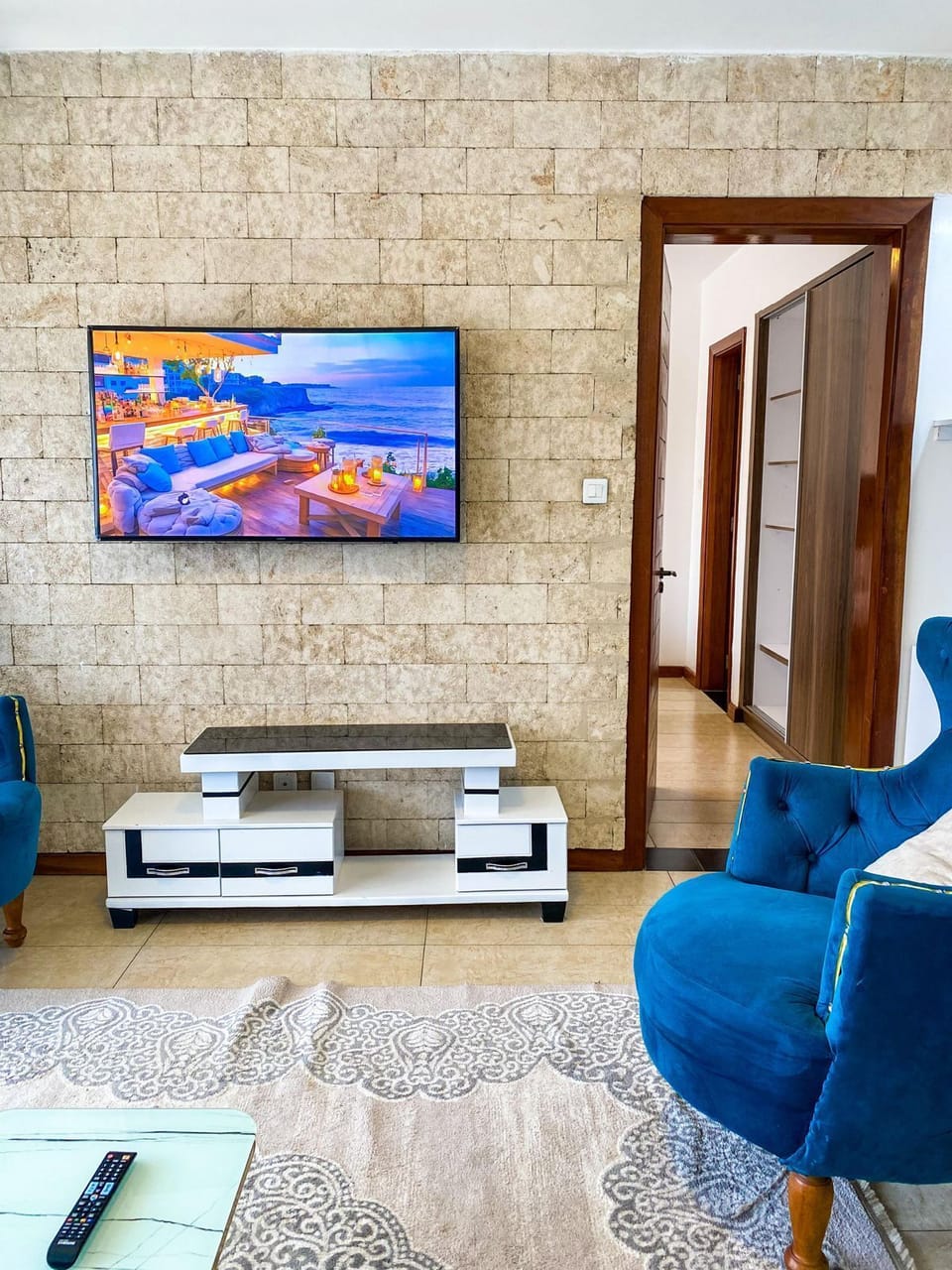 Classic Apartment, Balcony, City View | Living area | 55-inch Smart TV with cable channels, Netflix, first-run movies