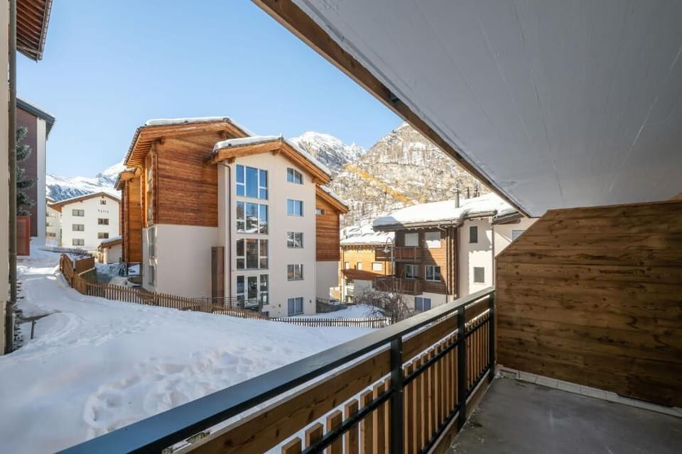 Apartment, Balcony, City View | Property grounds