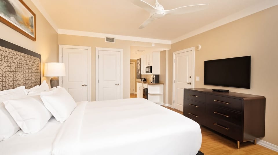 Primary Bedroom • King Bed