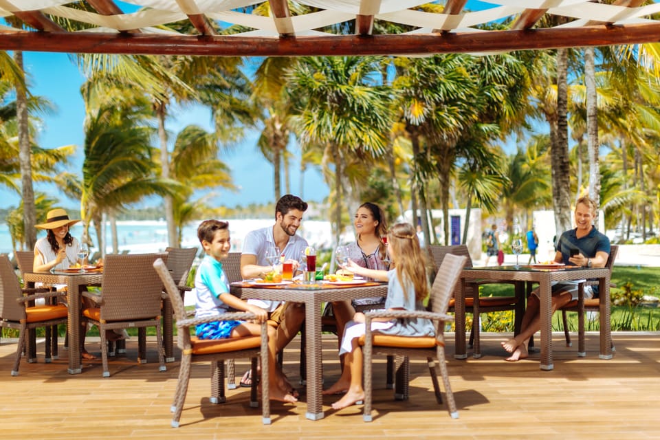 Free buffet breakfast
