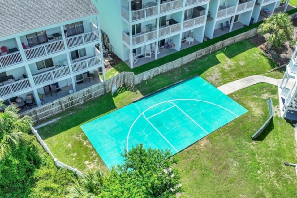 Sport court