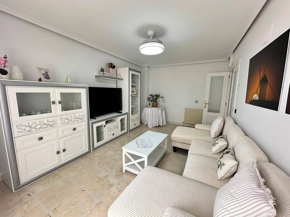 Classic Apartment, City View | Living area