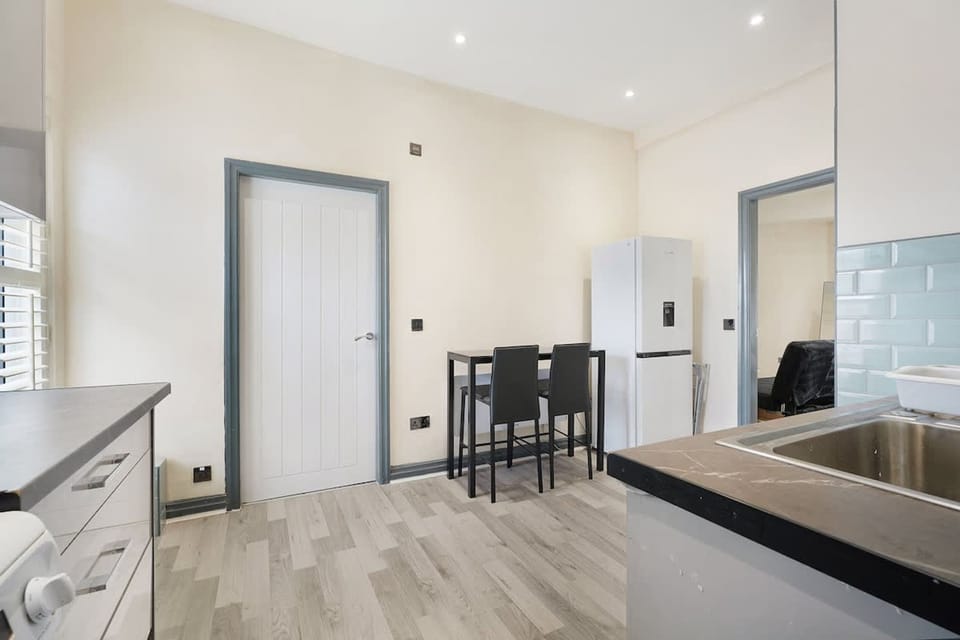 House | 1 bedroom