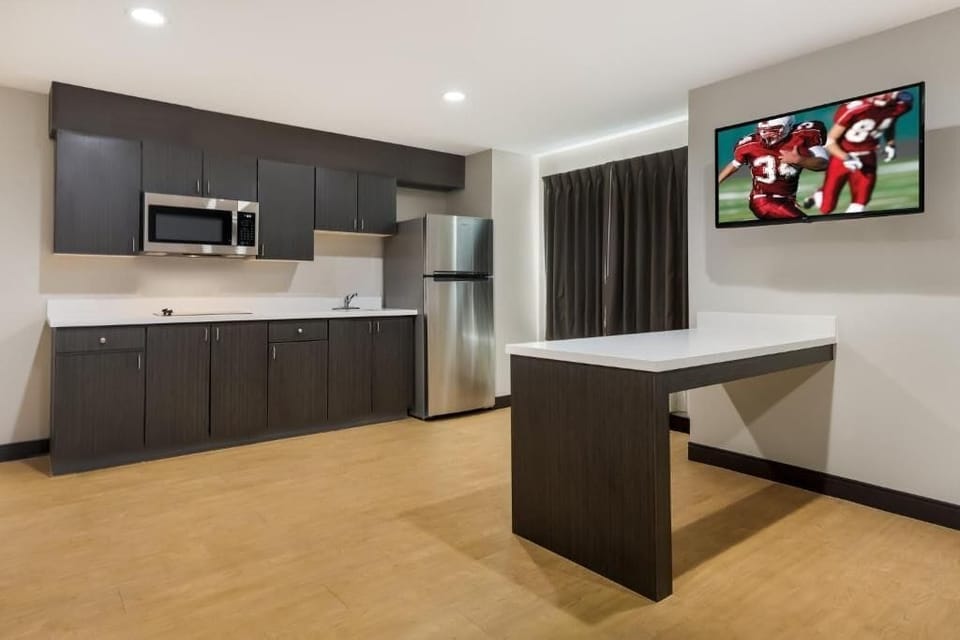 Superior Single Room | Private kitchen