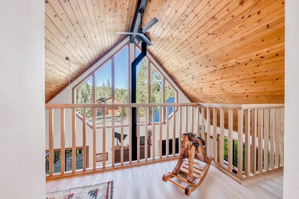 Balcony: Upper floor private balcony, Kids play area