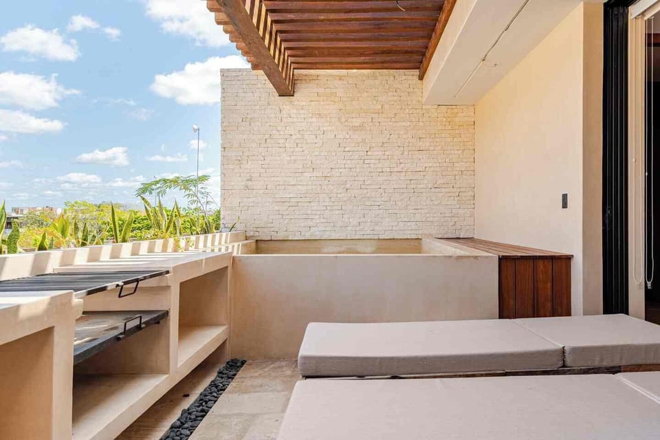 Family Apartment, Balcony | Terrace/patio